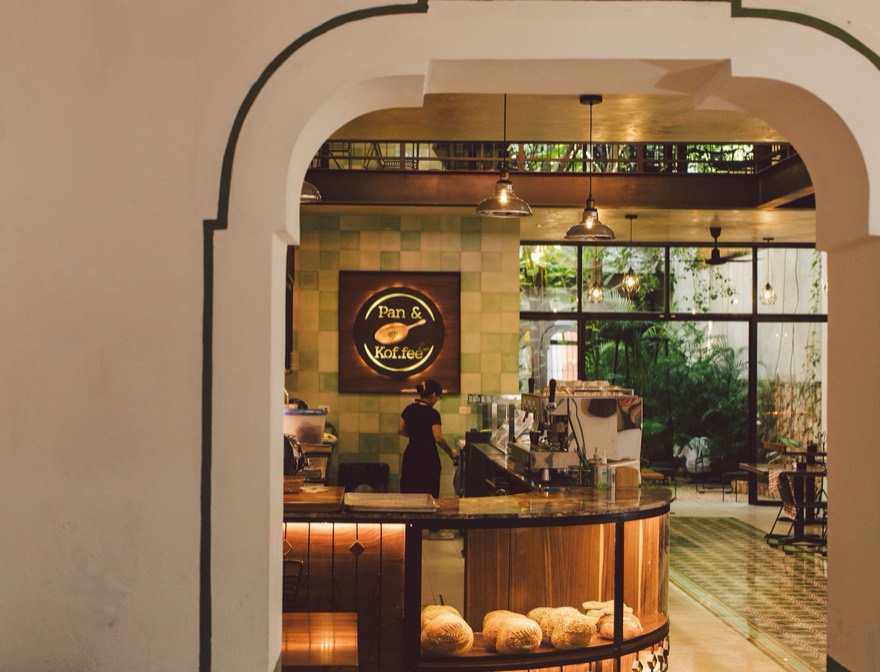Espresso bar en planta baja de Pan & Kof.feé